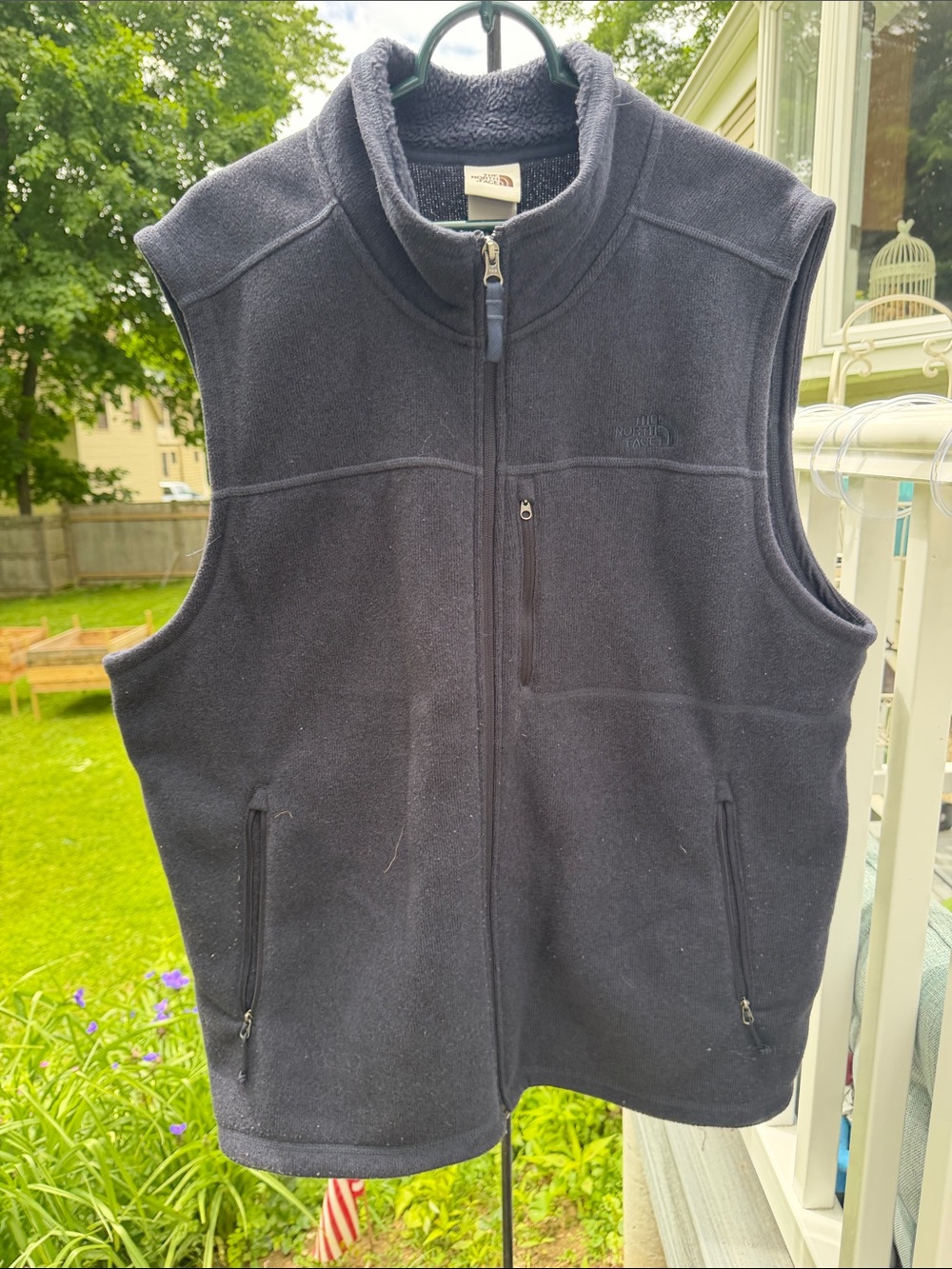 The North Face Men's Charcoal Fleece Vest - Full Zip